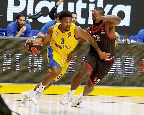 ג'ונס מכדרר, הערב בהיכל // צילום: אלן שיבר